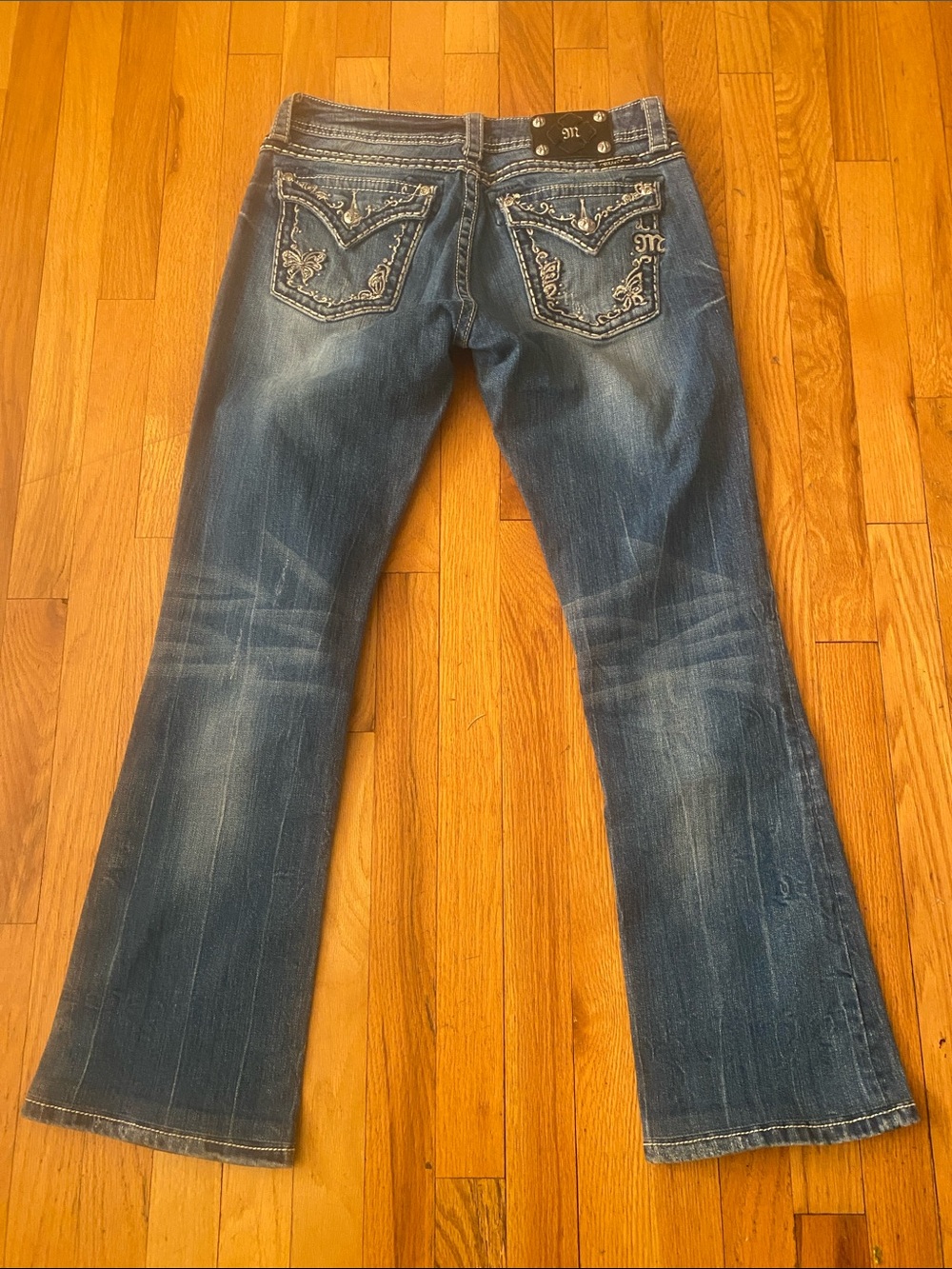 Miss Me Y2K Low Rise Jeans Size 31 Boot Cut Embellished Western EUC